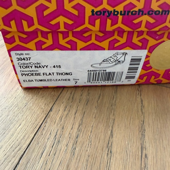 Tory Burch Black Leather Logo Thong Sandals with Ankle Strap - Picture 4 of 6